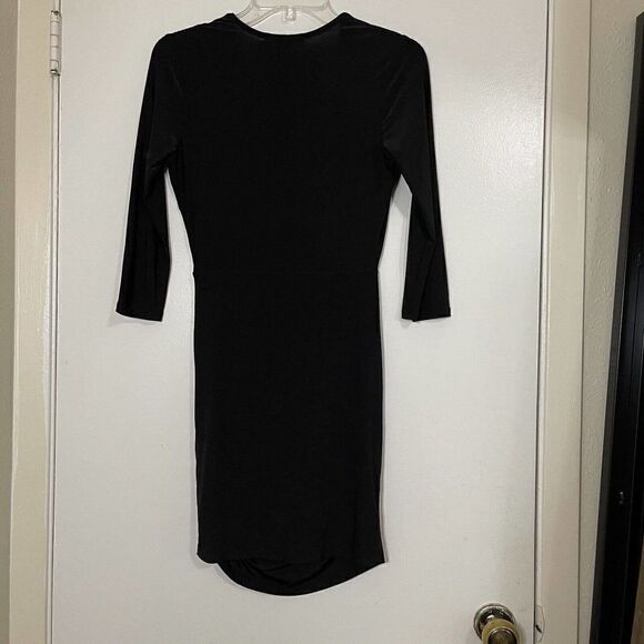 NEW! Forever 21 black 3/4 sleeve bodycon v-neck cinch dress size US small - Picture 3 of 6